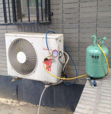 宏伟空调加氟